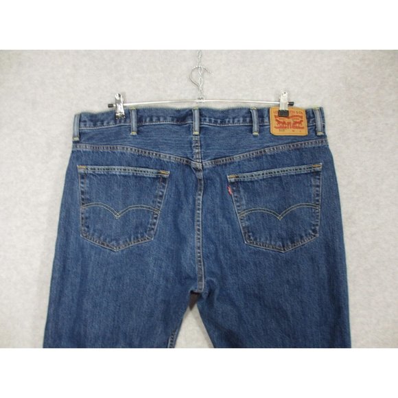 Levi's 505 Men's Jeans Straight Leg High Rise Size 44 x 30 Medium Wash - Picture 4 of 7